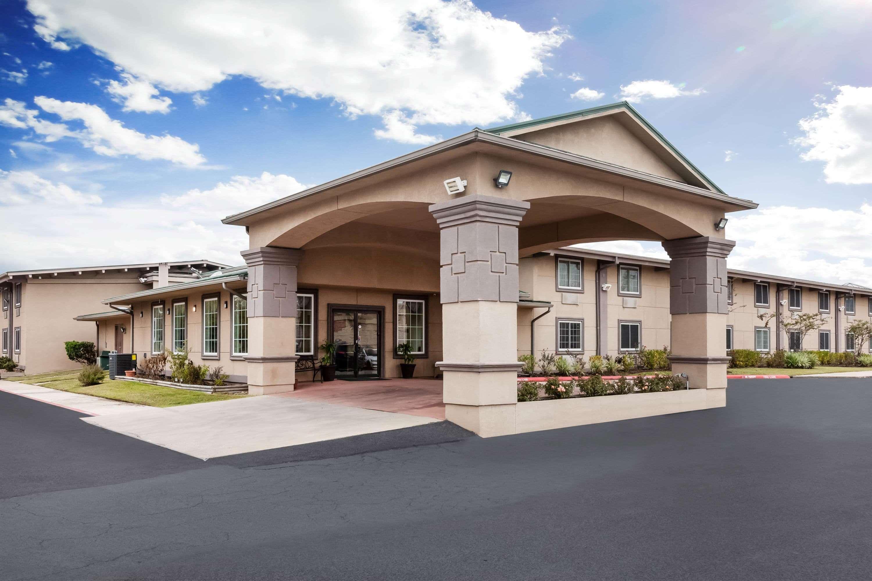 Super 8 By Wyndham I-10 College St Motel Beaumont