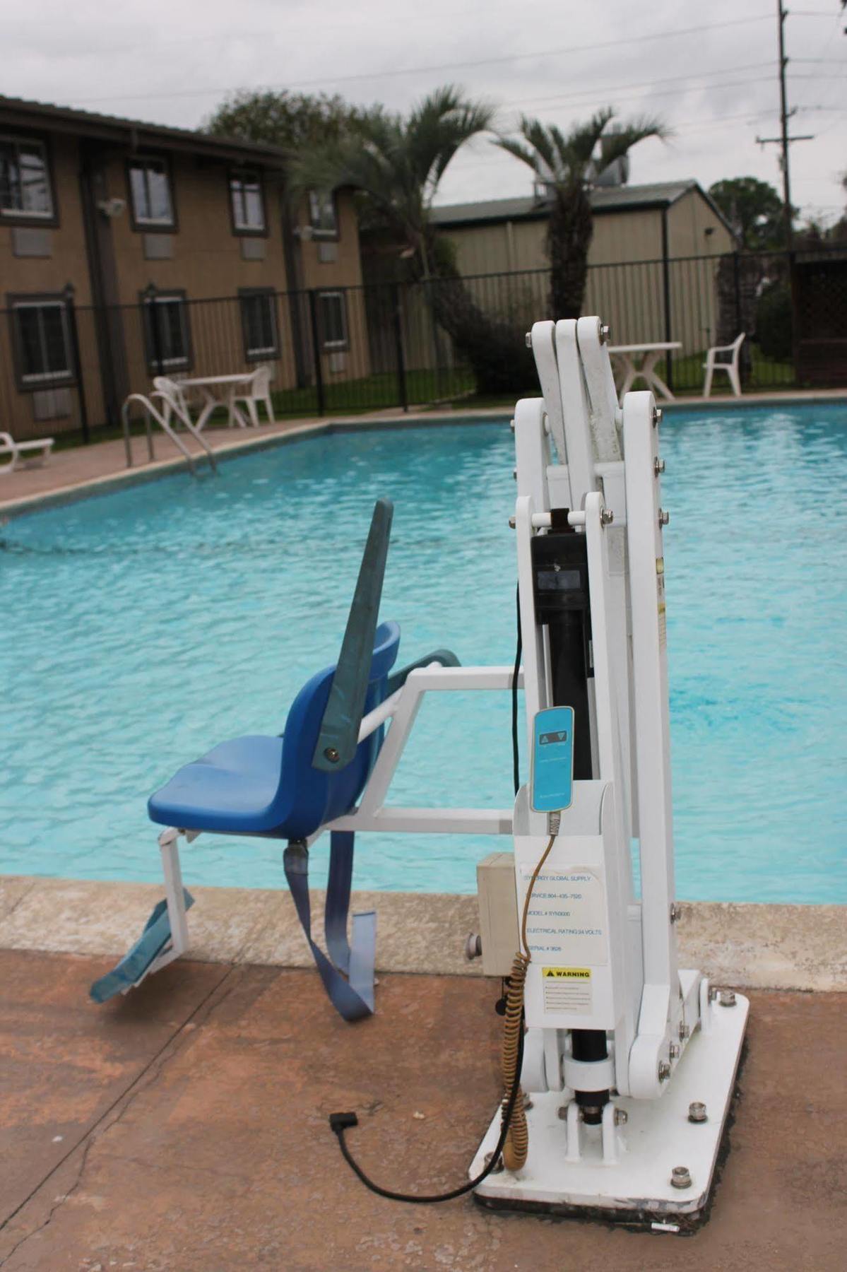 Super 8 By Wyndham I-10 College St 2* Beaumont